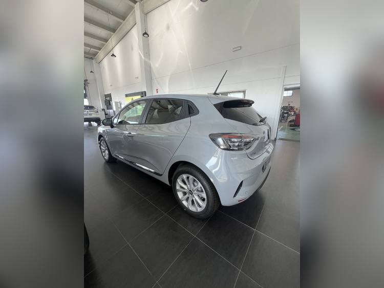 Renault CLIO  Evolution dCi 100 74kw foto 9