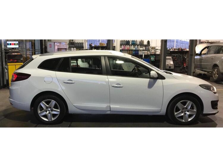 Renault Megane Sport Tourer 1.5 DCI 110CV foto 5